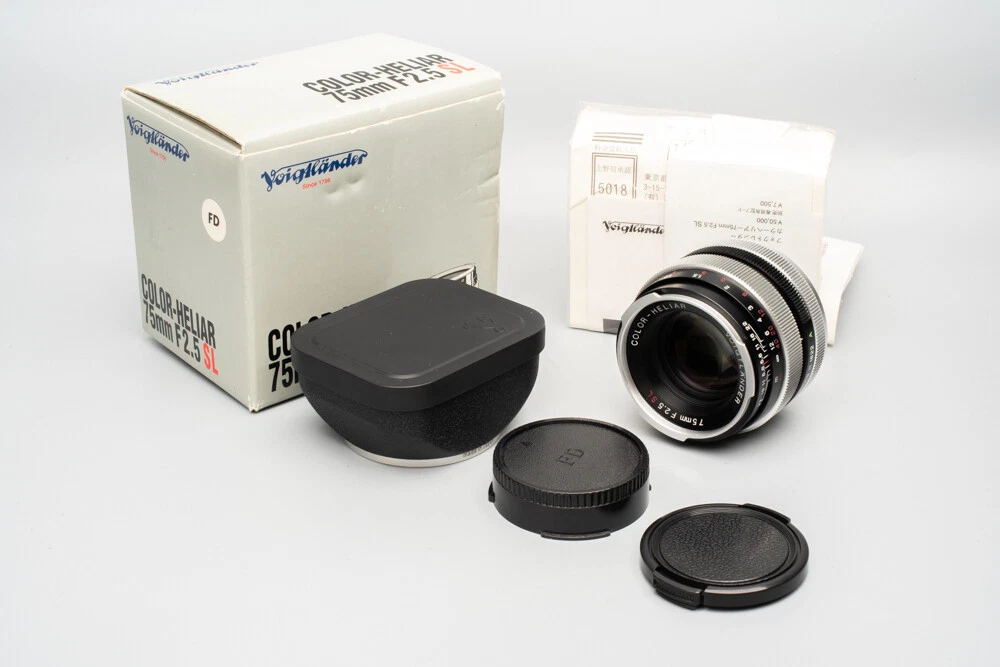 Voigtländer Camera Lenses 75mm Focal f/2.5 Maximum Aperture for