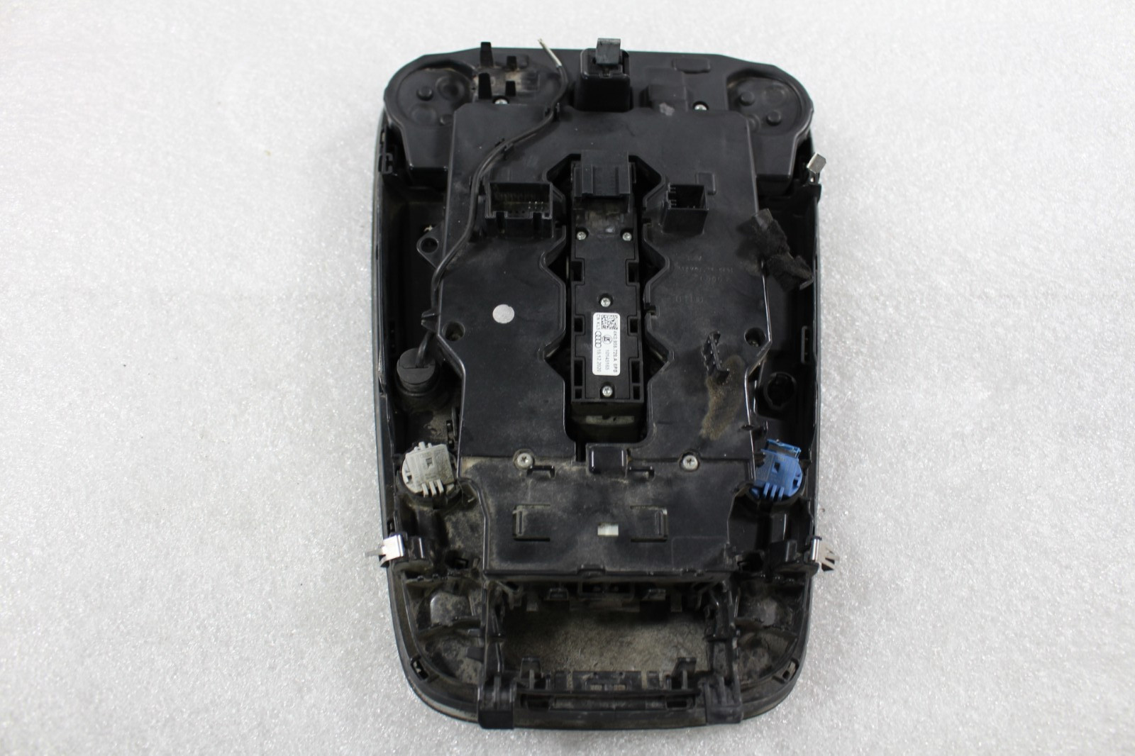 Lamborghini Urus, Front Main Interior Dome Light Cover, Used, P/N 4ML947135B