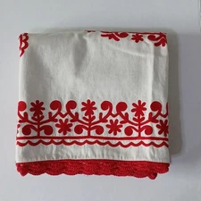 Pottery Barn Elsie Embroidered Table Throw Red Marketing Sample New Minor Flaw