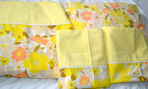 VTG SPRINGMAID WONDERCALE SHEET SET DOUBLE FULL SET YELLOW FLORALS VGC