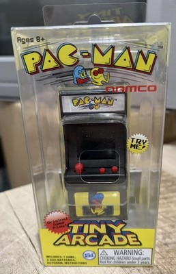 Tiny Arcade - Pac Man