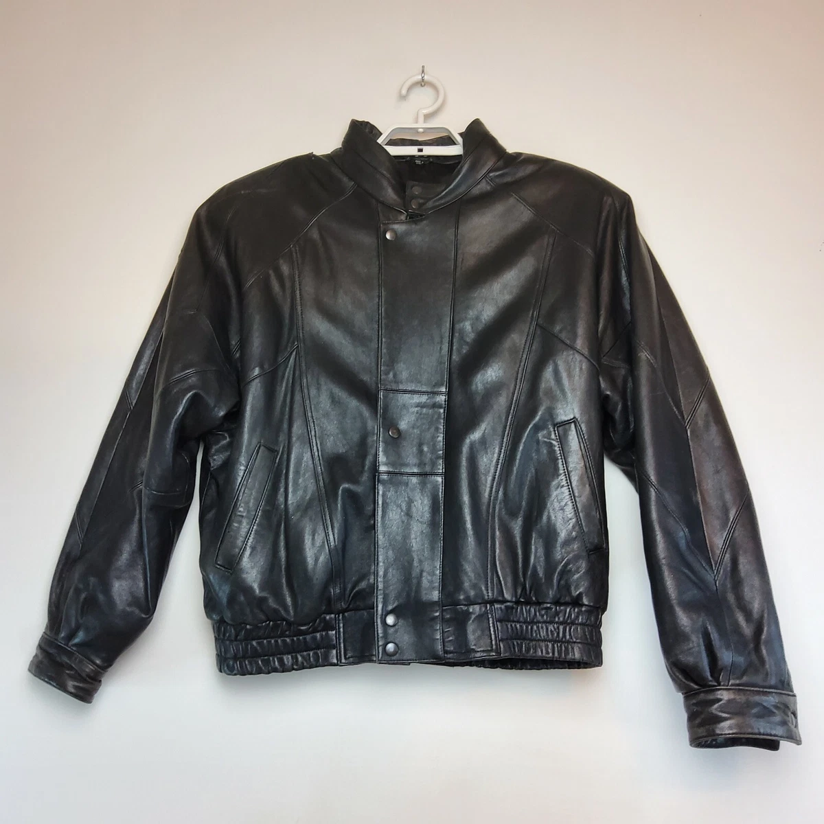 Saxony Men s Black Leather Jacket Size 40 Bomber Type Skins