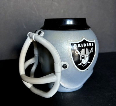 Vintage Team NFL Raiders Helmet Mug Plastic Vestmont Management 1992
