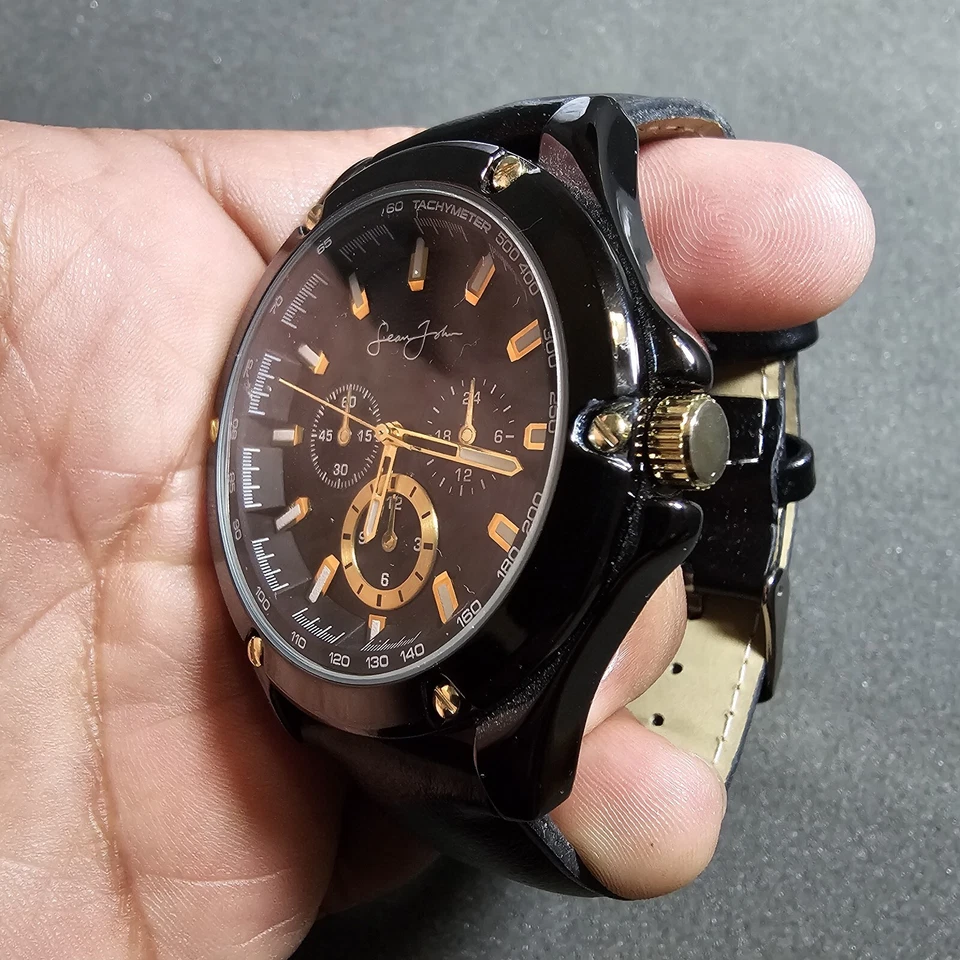 Reloj de moda de cuarzo grande Sean John para hombre negro y dorado funcionando SJ0003GU Foto 4 de 4
