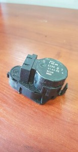 BMW 5ER E60 E61 HEIZUNGSKLAPPENSTELLUNG MOTORSTEUERUNG 6942988