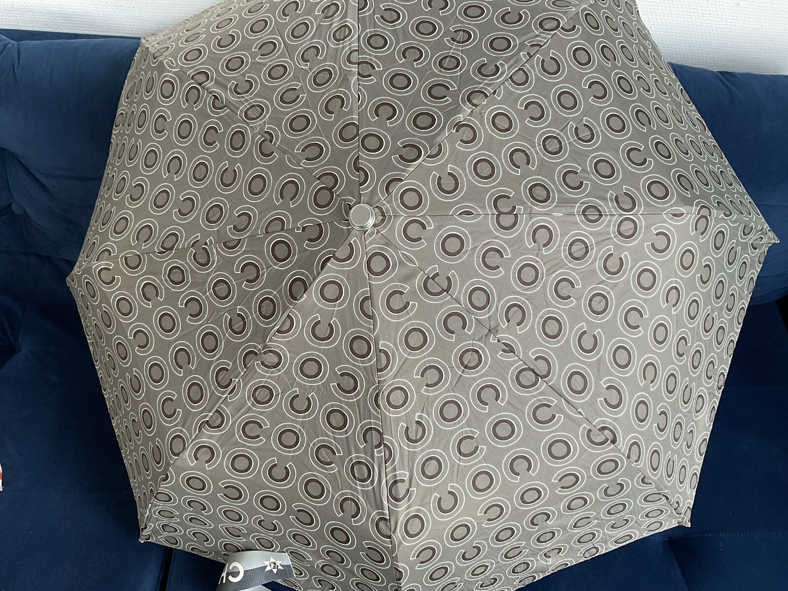 Picture 1 of 10