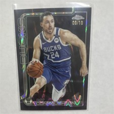Topps Chrome 2025-26 Pat Connaughton #190 Milwaukee Bucks Serial Numbered /10