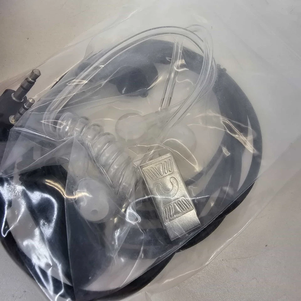 Retevis 2Pin Earpiece Mic Headset for RT22 H777Plus RT3S Baofeng UV5R Kenwood - Image 3 of 4