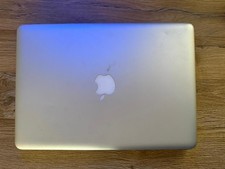 Apple MacBook Pro 13" Early 2011 i7 2,7GHz 4GB – OHNE MAC OS – inkl. Netzteil