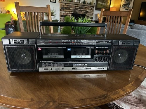 VTG JVC PC-W47 Portable Radio Boombox AM/FM dual Cassette Recorder-Works!!!