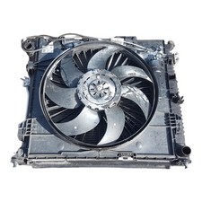 Mercedes-Benz GLE (W166 - C292) 2017 Diesel Vorne Wasserk&uuml;hler K&uuml;hlerdpaket