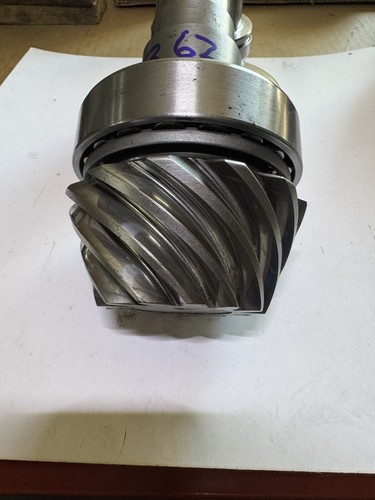 BMW 3.62 ring/pinion gearset Type 210/215 (E series laarge housing models) - Picture 2 of 4