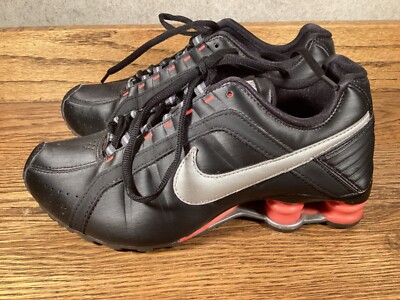 NIKE SHOK JUNIOR BLACK WOMENS SIZE 6 / 36.5 SHOES RUNNING