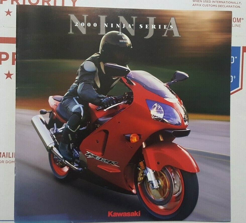 NOS Kawasaki 2000 Ninja Series Original Dealer Brochure 9969-2647