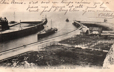 Old postcard 76 - Dieppe (Seine Maritime) - 3. L'Entrée du Port au moment de la Tide