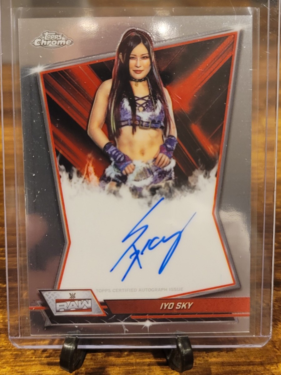 2025 Topps Chrome WWE - Red Brand Autographs Iyo Sky #RBA-IYO (AU