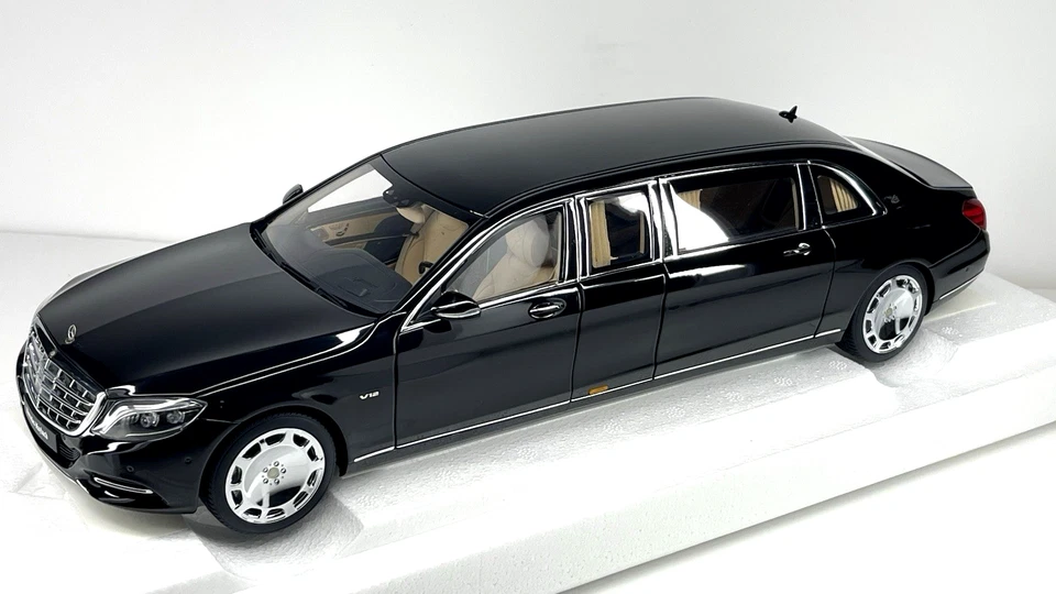 Autoart 1/18 76297 MERCEDES-MAYBACH S600 PULLMAN (BLACK) Rare Benz Model Car - Image 4 of 4