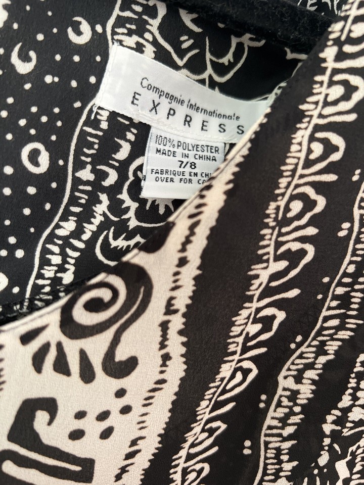 Vtg Y2K Compagnie International Express Romper Print Short Sleeve Black