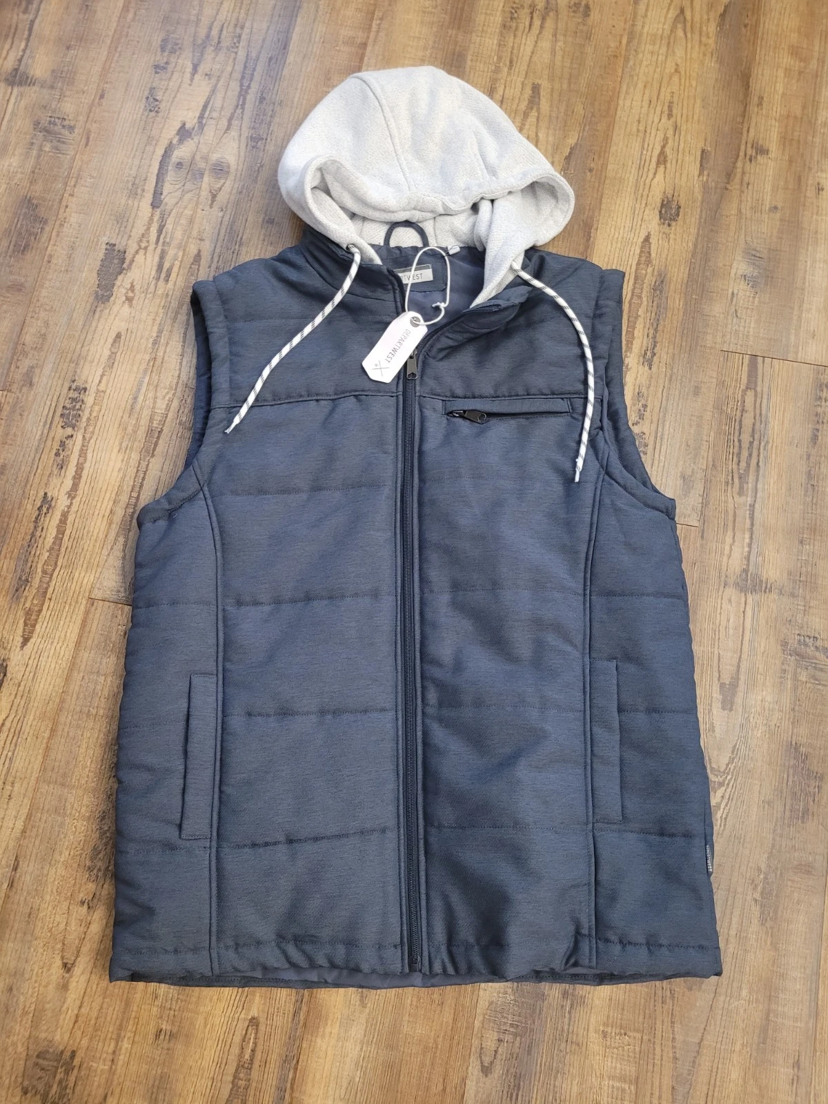Departwest By Buckle XLarge Hooded Vest NWT