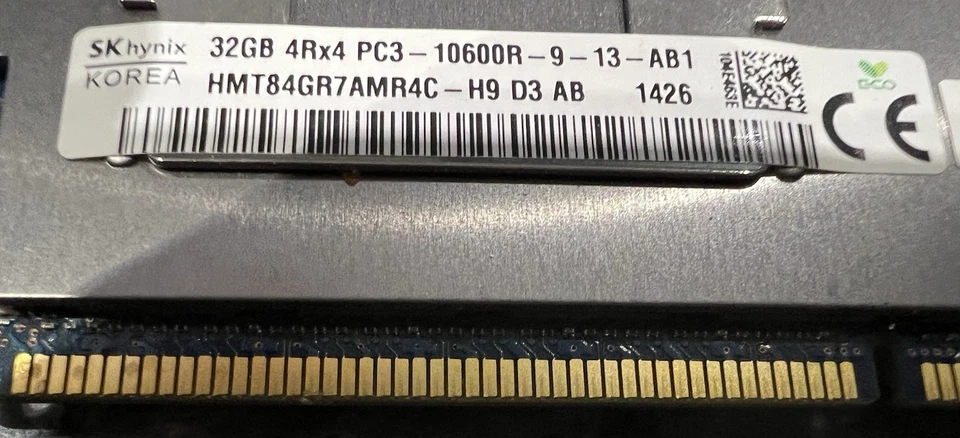 SK Hynix 32GB DDR3 PC3-10600R ECC Registered - Image 3 of 4