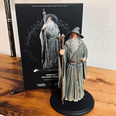 Gandalf the Grey The Lord of the Rings WETA Workshop Miniature Statue