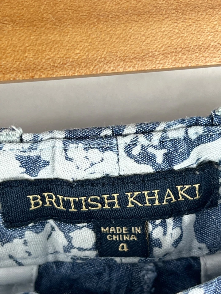 Pantalones Cortos Caqui Británicos Para Mujer Talla 4 Azul Floral Bolsillos Frontales Trabillas para Cinturón Foto 3 de 4