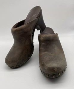 dansko sugar skull clogs