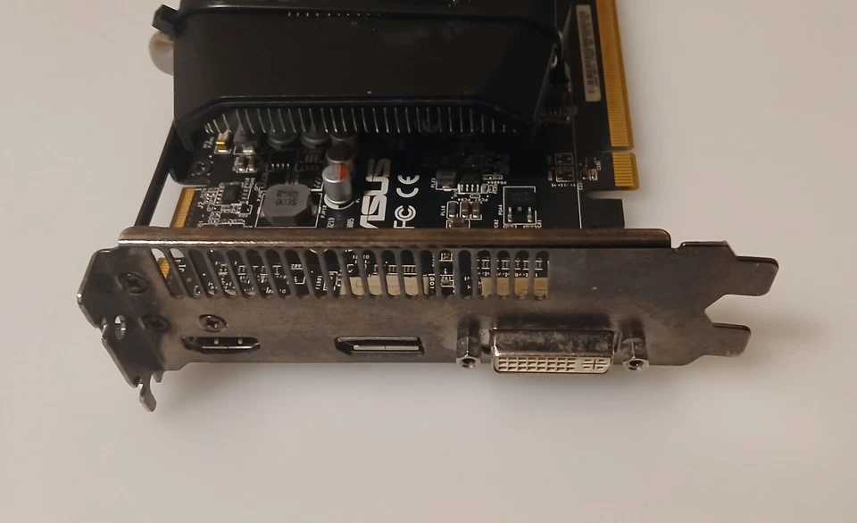 ASUS ATI Radeon HD 5830 1GB GDDR5 Video Graphics Card - Tested! - Image 2 of 3