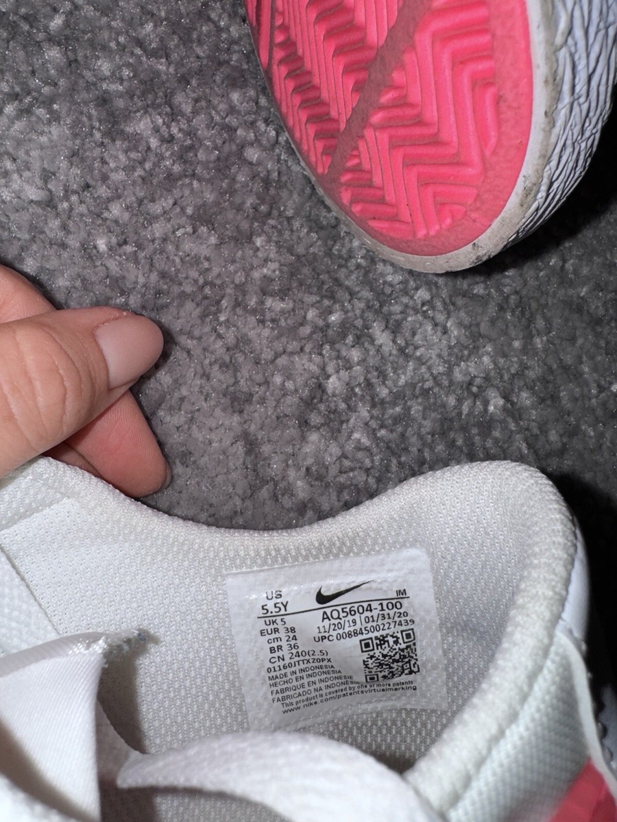 nike shoes pink tick