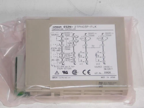 1pcs OMRON E5ZN-2TPH03P-FLK Temperature Controllers New - Picture 2 of 2