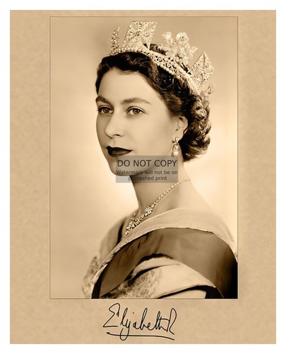 YOUNG QUEEN ELIZABETH FANCY DRESS &amp; CROWN FACSIMILE AUTOGRAPH 8X10 PHOTO | eBay