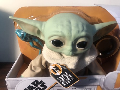 STAR WARS The Mandalorian The Child Talking Plush Animatronic Toy - Picture 2 of 10