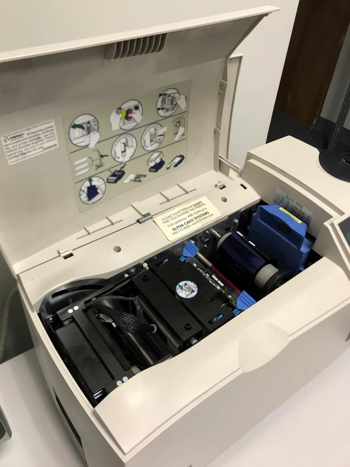 Fargo DTC525 ID Card Thermal Printer - Image 3 of 4