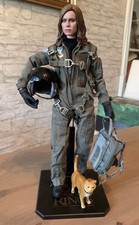 Captain Marvel 1/6 Pilotenkörper + Kleidung ...