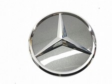 Mercedes-Benz A W177 2010 Herstelleremblem / Schriftzug A099810850000 COO1294 Mercedes-Benz A W177 2010 Herstelleremblem / Schriftzug A099810850000 COO1294