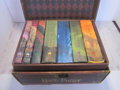 Harry Potter Boxed Set Hardcover Books 1-7 in Trunk Chest Limited Edition (UV)