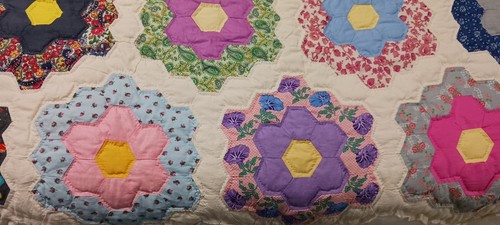 Vintage Grandmother’s Flower Garden Quilt Top 76X 86 Hand Pieced & Neat Quilting - Picture 10 of 20