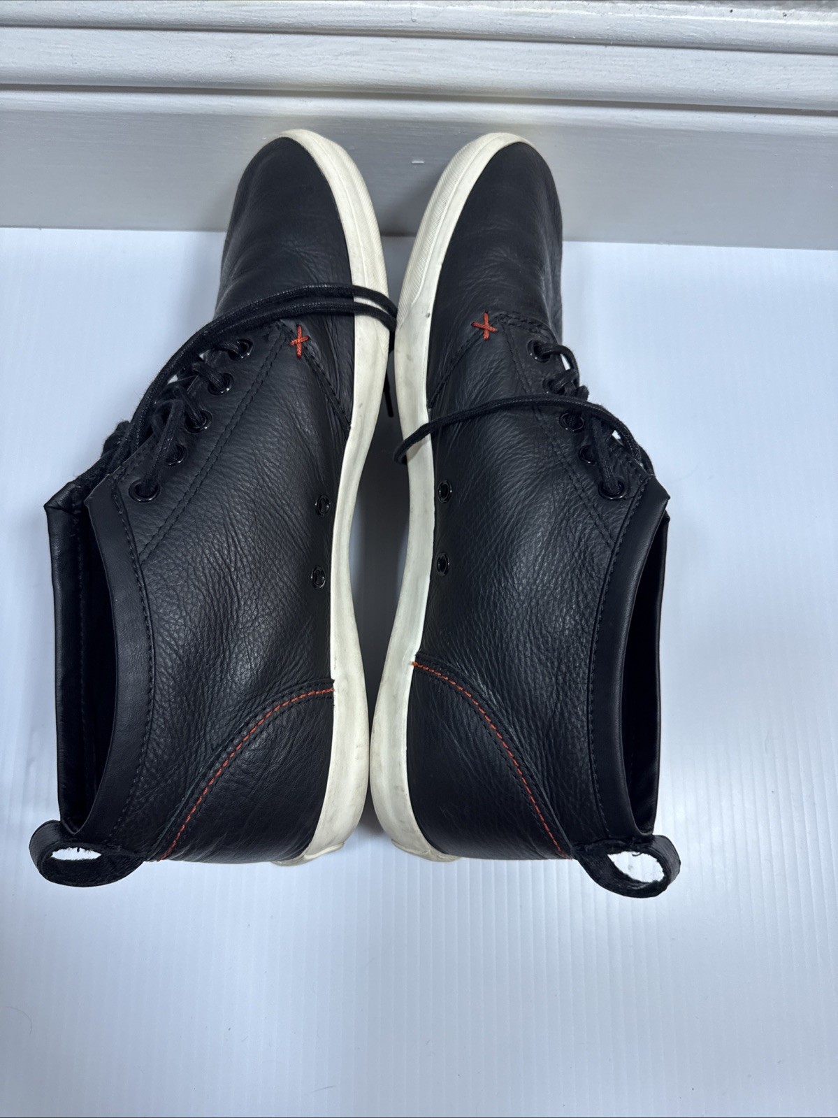 BN CONVERSE All Star Midtown Unisex Sneakers Size 11US Black Leather 144627C thumbnail 3