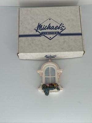 Summer Breeze Collection #2422 ''Window Box'' Michaels Limited Studio 1992