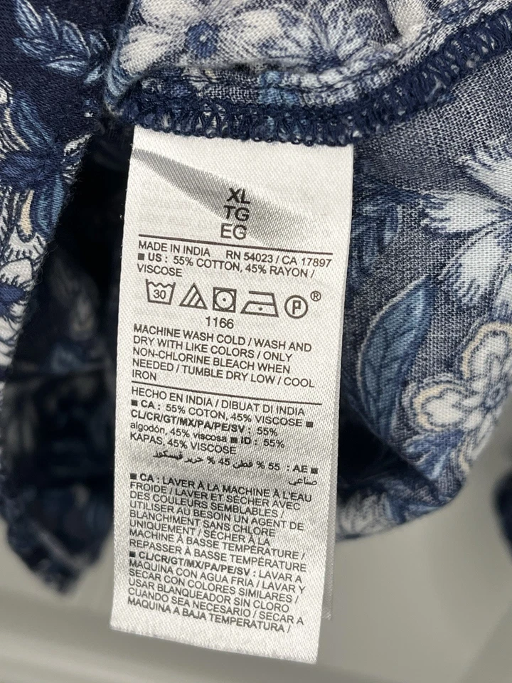 Blusa feminina Old Navy XL outono fluido manga longa camponesa boho azul branco floral - Imagem 4 de 4