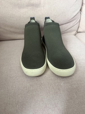 Rothy s The Chelsea Women s Size 7.5 Grey Slip On Sneaker