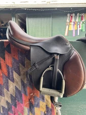 Beval all purpose english jump saddle 17