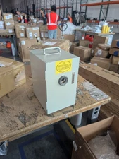 Used Dental Lab Single-Row Dust Collector Vacuum Cleaner & Desktop Suction Base