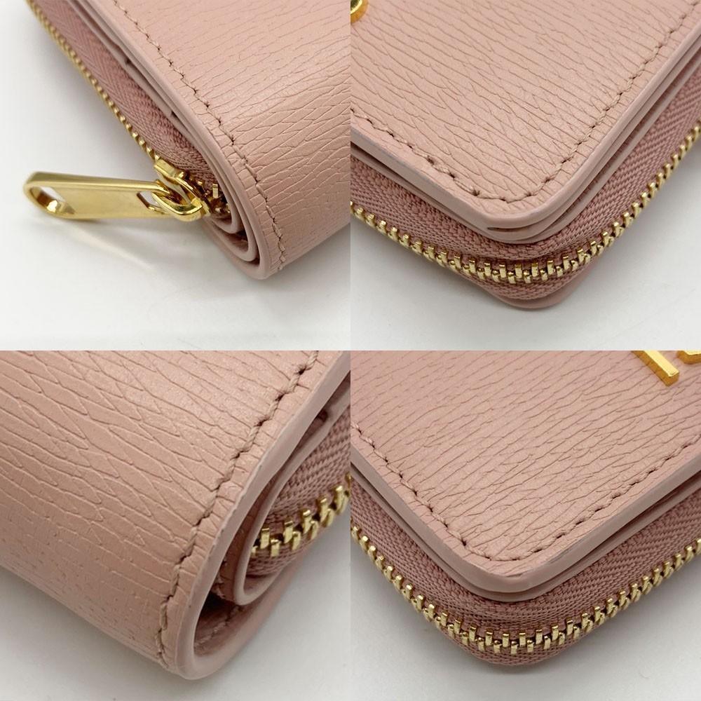 Gucci Script Mini Wall Bifold Wall Light Pink Lea… - image 3