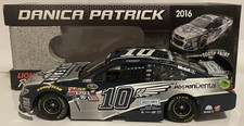10 Danica Patrick 2016 Tooth Fairy Aspen Dental 1/24 Nascar Diecast Car Lionel