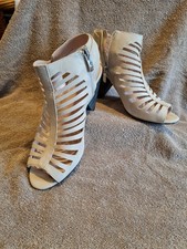 Vince Camuto Women's Eliana Strappy Block Heel grey Comfort  size uk 6.5