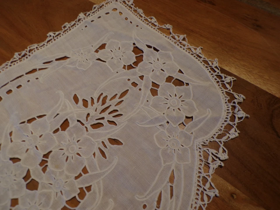 Linge ancien Rideau Brise bise Têtière  brodé lin blanc - Photo 4/4