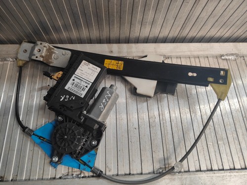 Door window regulator motor