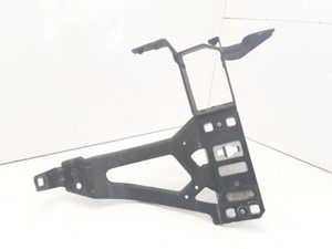 BMW E61 E60 520D 130kW 2008 Vorne Links Stoßstange Halterung 51647163483