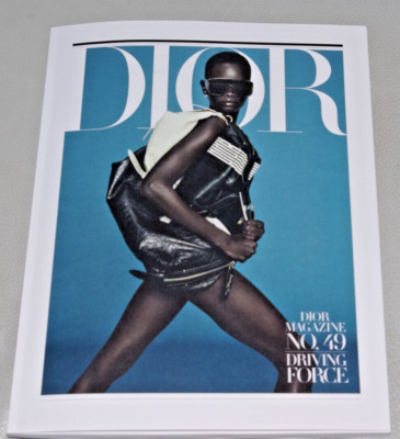 DIOR MAGAZIN NR. 49 SAMMLUNG FRÜHLING 2025 / EINE ODE AN DIE NEUE ERFINDUNG